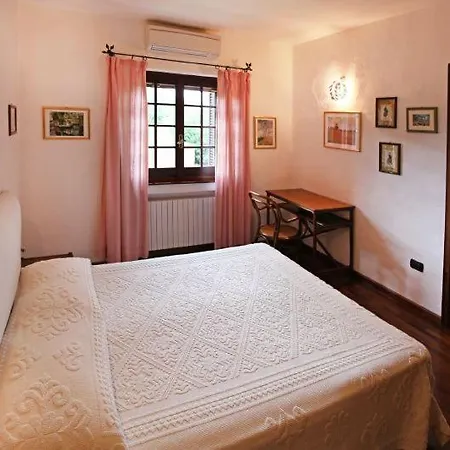 Sleeps 14 Pool Air Con Wifi Villa