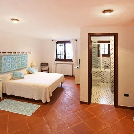 Sleeps 14 Pool Air Con Wifi 올비아